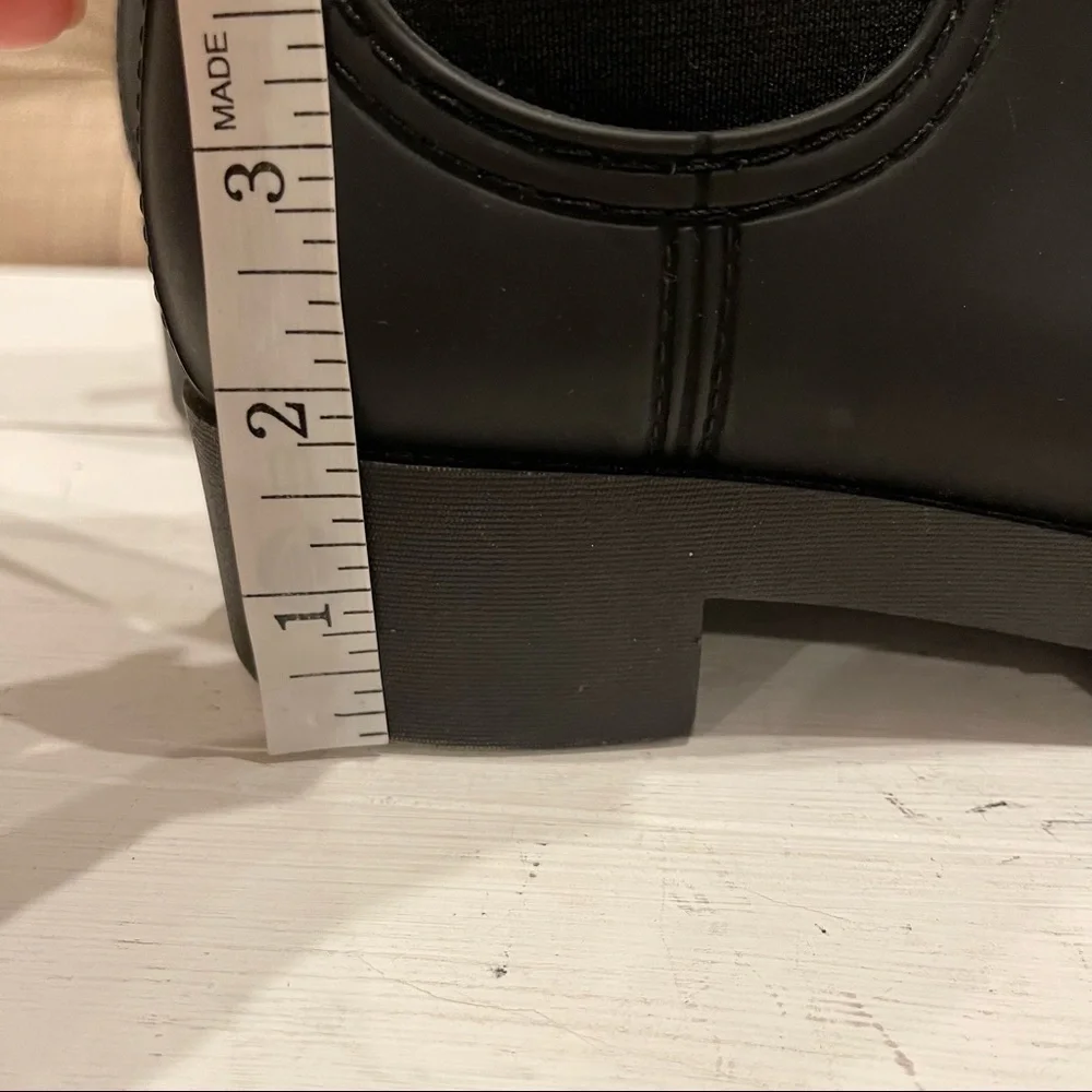 Jeffrey Campbell Chelsea Boots Sz 6 Black